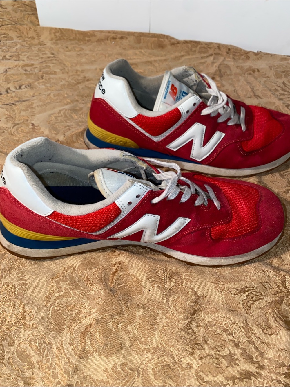 New Balance Classic 574 - Red Sneakers - Picture 5 of 9